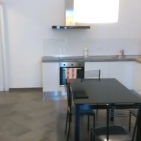 A Due Passi Da Cisanello Apartman *