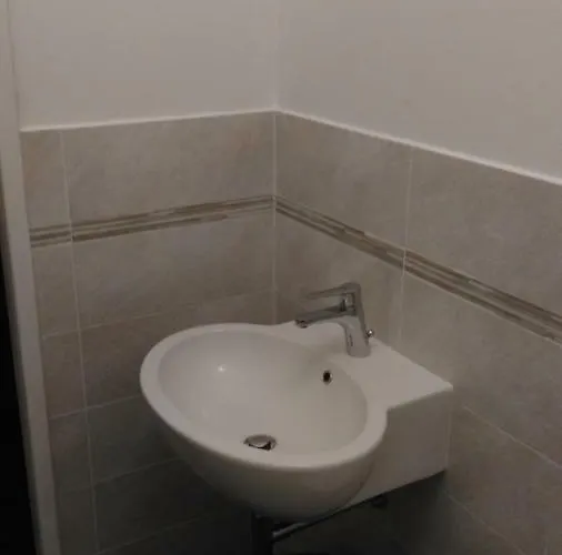 A Due Passi Da Cisanello