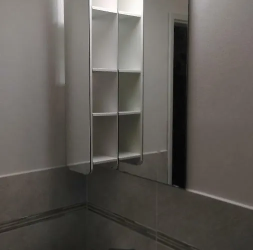 A Due Passi Da Cisanello アパート